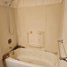 Top-Quality-Tub-Remodel-by-HandyDan-Home-Services-in-Solon-Ohio 0